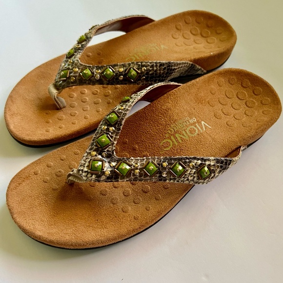 Vionic Shoes - Vionic Orthaheel Floriana Snake Beaded Jeweled  Flip Flops Sandals Size 7